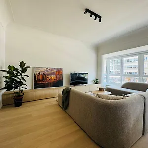 Apartment Renovated With Casino View And Free Parking, Ostende